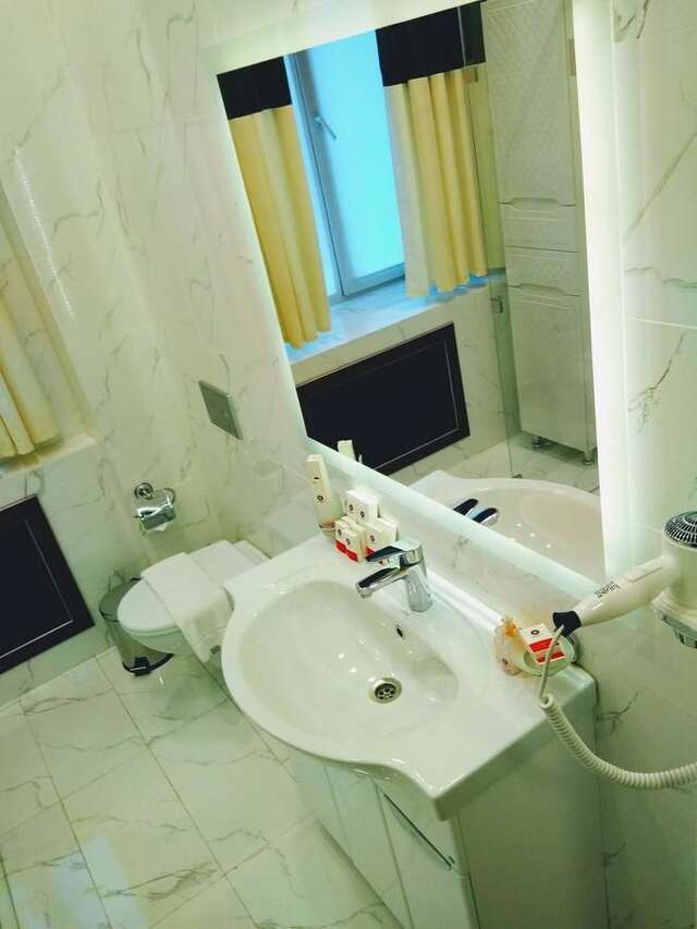 Отель Амбассадор Алматы-18